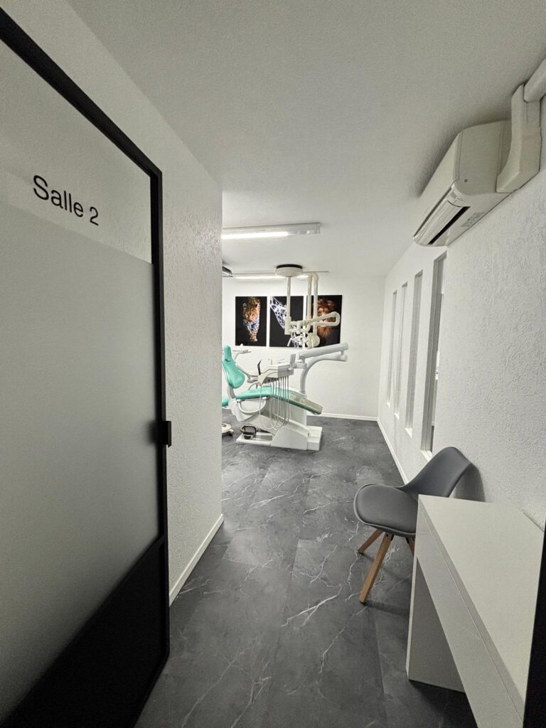 Mies_salle2.jpeg